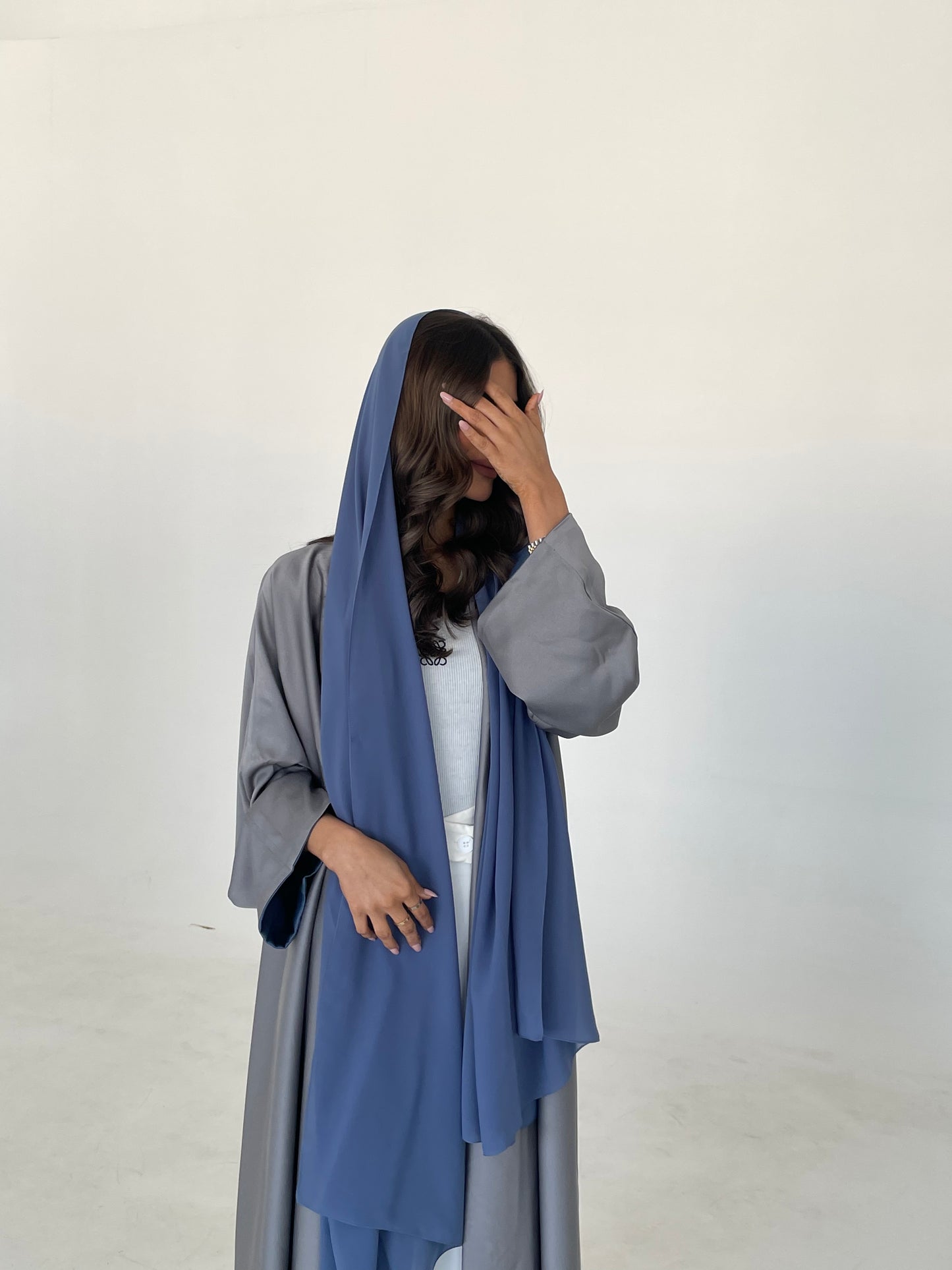 SBN 702