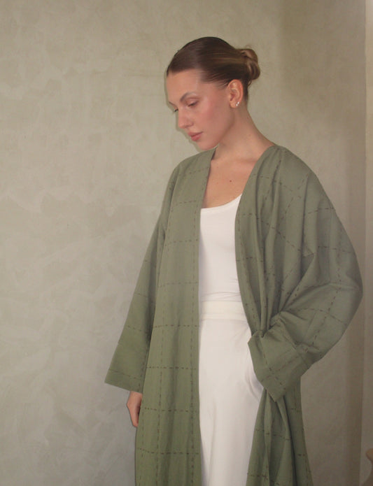 sage green💚
